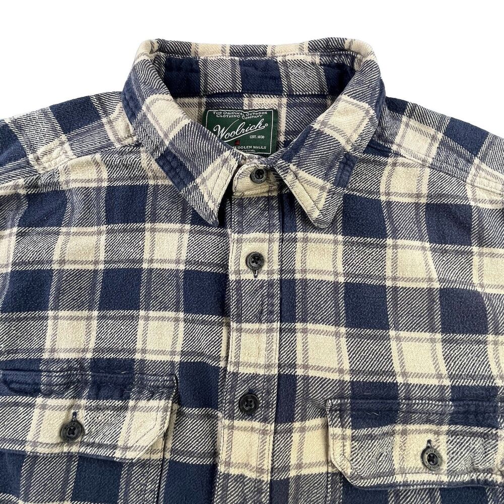 Woolrich Flannel Shirt Men's XL Tan Blue Plaid Heavyweight Cotton Outdoors